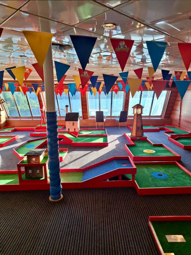 Completed MiniGolf project
