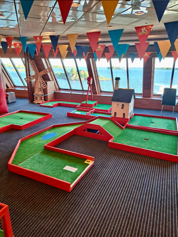 Completed MiniGolf project